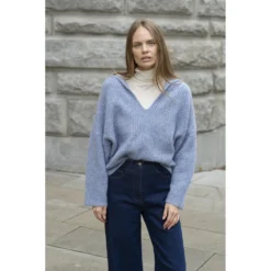 Lys Blå Melert Arnie Says: Brie Genser Blue - Dame Overdeler Strikkejakker & Gensere -Dame-strikkegensere Salg unnamed file 1015