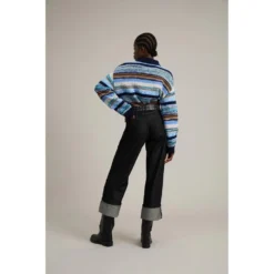 Munthe Rundhalset strikkejakke i blå - Elegant og behagelig dameoverdel -Dame-strikkegensere Salg unnamed file 1188