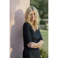 Arnie Says Eileen Rib T-Shirt Black - Dame/Overdeler/Strikkejakker & Gensere -Dame-strikkegensere Salg unnamed file 1272