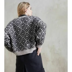 Brunello Cucinelli Rundhalset strikkejakke i beige - Elegant dameoverdel -Dame-strikkegensere Salg unnamed file 2742