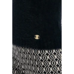 Simona Corsellini Rundhalset Strikkgenser i Svart - Elegant og Tidløs Dameoverdel -Dame-strikkegensere Salg unnamed file 3234