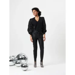 Dante 6 V-hals Strikkegenser i Svart - Elegant og Komfortabel Dameoverdel