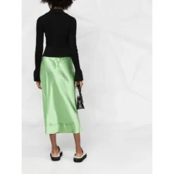 Andrea Adamo V-hals Strikkegenser i Svart | Elegant og Komfortabel Dameoverdel -Dame-strikkegensere Salg unnamed file 4112