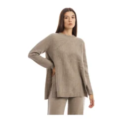 Beatrice .b Rundhalset strikkejakke i brun - Elegant og behagelig damegenser