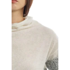 Manila Grace Rundhalset Strikkegenser i Beige - Elegant og Komfortabel Dameoverdel -Dame-strikkegensere Salg unnamed file 4908