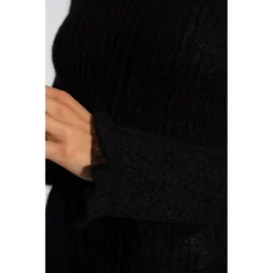 Salvatore Ferragamo Mohair Sweater Black - Elegant Dame Overdeler i Premium Kvalitet -Dame-strikkegensere Salg unnamed file 5145