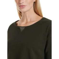 Marc Cain Trui Knitted Black - Elegant strikket genser for kvinner