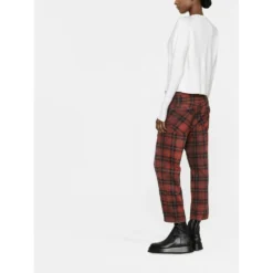 P.A.R.O.S.H. Sweater White - Elegant Strikkejakke for Damer -Dame-strikkegensere Salg unnamed file 5479