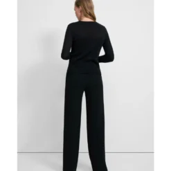 Theory Cashmere Crewneck Black - Premium Damegenser i Kassemyr -Dame-strikkegensere Salg unnamed file 782