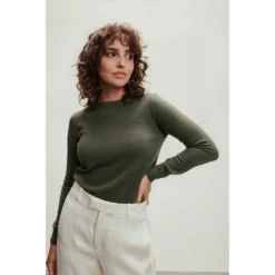 Davida GrĂžnn Basic O-Neck Sweater Genser - Elegant Damegenser i GrĂžnn